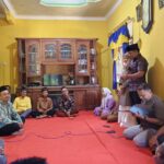 Silaturahmi Dengan Warga di Desa Sari Mulya, Cawabup Nazar Sampaikan Visi-Misi Tebo Maju IMG-20240919-WA0323