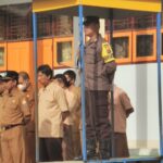 Jadi Pembina Upacara Di SMKN 2 Tebo, Bripka Roy Ingatkan Siswa Tertib Berlalulintas Demi Keselamatan Jiwa IMG-20241015-WA0124